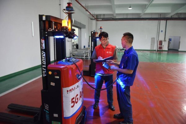 创盈中心 移动“智”造 赋能未来 丨 “连接+算力”破解生产痛点 传统工厂焕新智能样板​